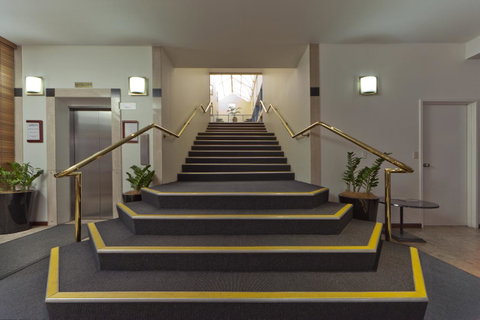 Madison Capital Executive Apartments - Kempsey Accommodation 9