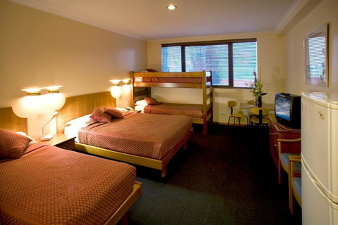 Madison Capital Executive Apartments - Kempsey Accommodation 4