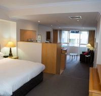 Bond 215 - Kempsey Accommodation