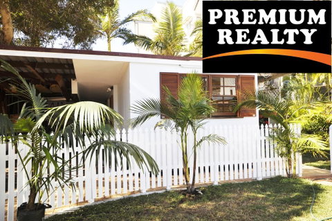 Bongaree Ocean Villa - Kempsey Accommodation 0