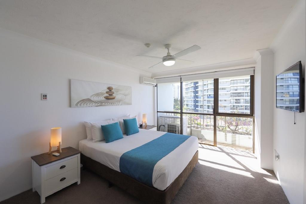 Main Beach QLD Kempsey Accommodation