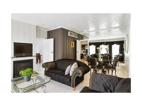 Boutique Stays - Brighton Rose - Kempsey Accommodation 2