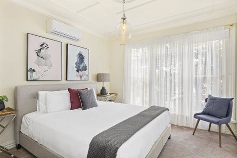 Boutique Stays - Buckingham - Kempsey Accommodation 1
