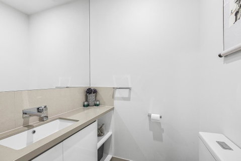 BOUTIQUE STAYS - Edinburgh Place - Kempsey Accommodation 2