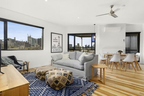 Boutique Stays - Highviews - Kempsey Accommodation 0