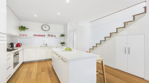 Boutique Stays - Port Haven - Kempsey Accommodation 2