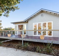 BOUTIQUE STAYS - Queen Adelaide - Kempsey Accommodation