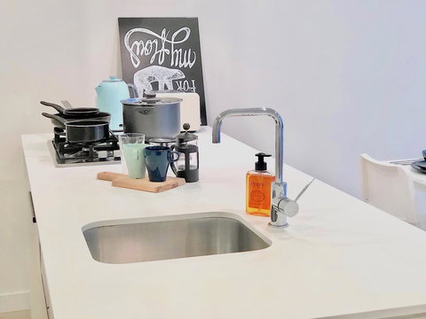 BPM Brighton APT With Garden LG2 - Kempsey Accommodation 3