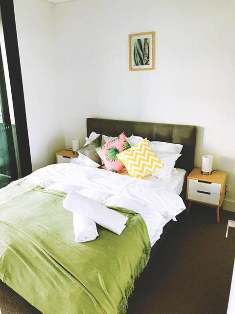 Brand New 2 Bed Apartment With Absolute Park View - Kempsey Accommodation 3