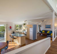 Breeze in Mollymook Beach - Kempsey Accommodation