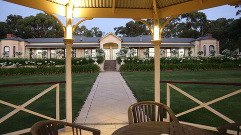 Brice Hill Country Lodge - Kempsey Accommodation 1