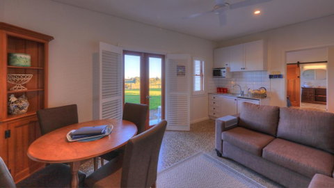 Bridle Guesthouse - Kempsey Accommodation 0