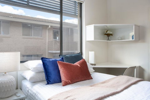 Bright Studio Steps From Westmead Hospital - Kempsey Accommodation 1