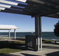 Bring the family dog and the boat to Welsby Pde Bongaree - Kempsey Accommodation