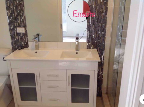 Brisbane Bayside Retreat - Kempsey Accommodation 1