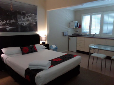 Brisbane Street Studios - Kempsey Accommodation 1