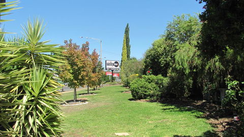Bristol Hill Motor Inn & Peppa's Licensed Restaurant - Kempsey Accommodation 2