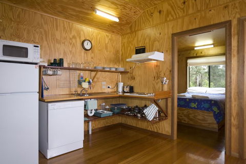 Brodribb River Rainforest Cabins - Cabin 2 - Kempsey Accommodation 1