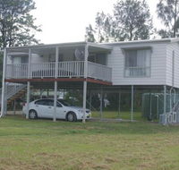 Broke Village Hideaway - Kempsey Accommodation
