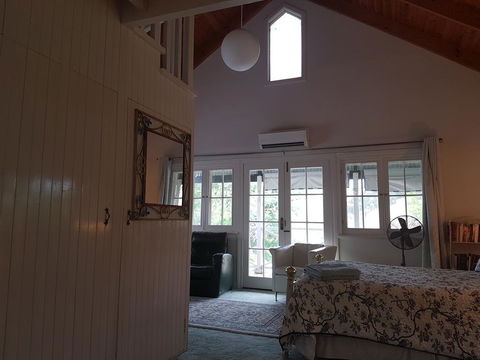 Brookvale House Balingup - Kempsey Accommodation 2