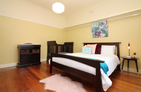 Brunswick Renaissance - Parking, Garden, Bath, Family - Kempsey Accommodation 2