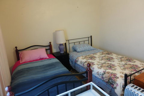 Budget In Goulburn - Kempsey Accommodation 1