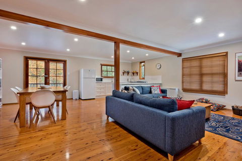 Bunyip Cottage - Kempsey Accommodation 3