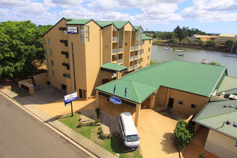 Burnett Riverside Hotel - Kempsey Accommodation 0