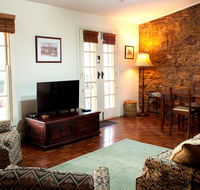 Byronsvale Vineyard and Accommodation - Kempsey Accommodation