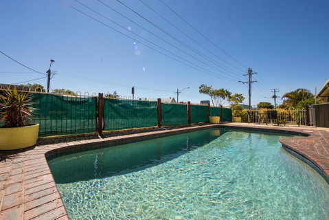 Caboolture Motel - Kempsey Accommodation 1