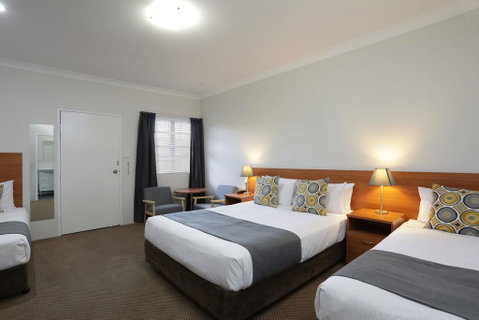 Cadman Motor Inn And Apartments - Kempsey Accommodation 2