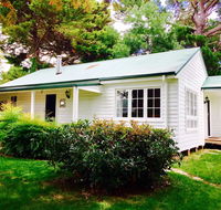 Cairnie Country Cottage - Kempsey Accommodation
