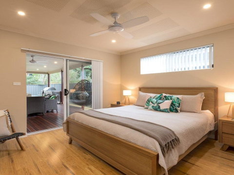 Callala Breeze - Access To Indoor Community Pool - Kempsey Accommodation 3