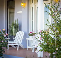 Camellia Cottage - Kempsey Accommodation
