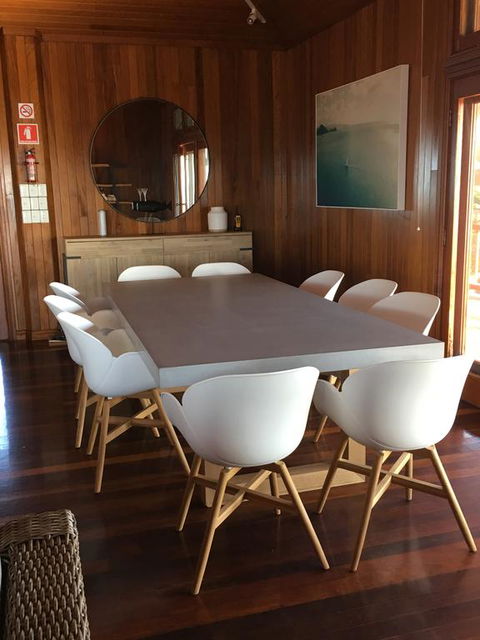 Camp Island Lodge - Kempsey Accommodation 2
