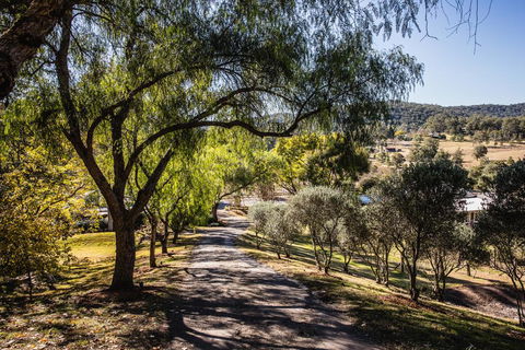 Capers Guesthouse, Barn And Cottage - Kempsey Accommodation 0