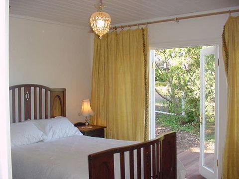 Captain Lock's Cottage - Kempsey Accommodation 3