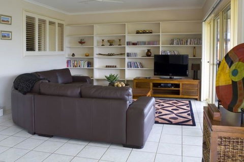 Casa Al Lago - Kempsey Accommodation 2