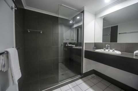 Castaways Resort & Spa On Mission Beach - Kempsey Accommodation 3