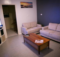 Cave Place Units - Kempsey Accommodation