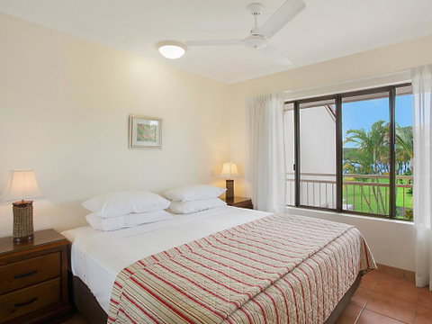 Cayman Quays - Kempsey Accommodation 0