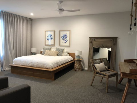 CC By The Sea - Kempsey Accommodation 1