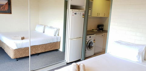 Cedarwood Apartments - Kempsey Accommodation 3