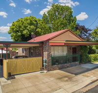Central Armidale 2-Bedroom Apartment - Kempsey Accommodation