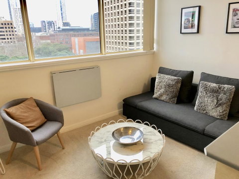 Central Station - 1 Bedroom Apt With View - Kempsey Accommodation 3