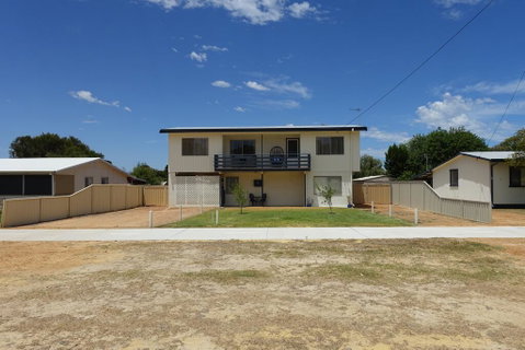 Central Views - Kempsey Accommodation 1