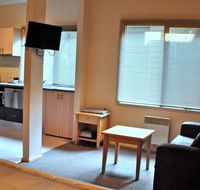 Champagne - Kempsey Accommodation