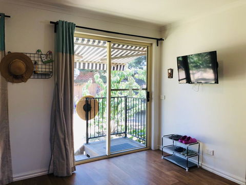 Charlie Sweet Home At Mornington Peninsula - Kempsey Accommodation 3