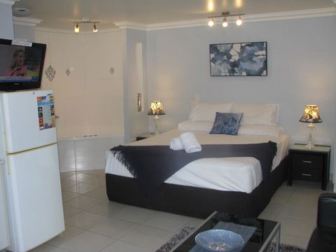 Charm City Motel - Kempsey Accommodation 3