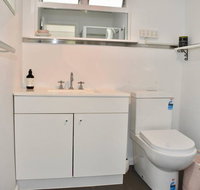Charming 1 Bedroom Apartment in Leafy Green Hawthorn - Kempsey Accommodation